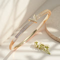 Letter Premium Light Luxury V Letter Bangle Women Fashionable Elegant Rhinestone Hand Jewelry Versatile ins Breeze Bracelet Factory Direct