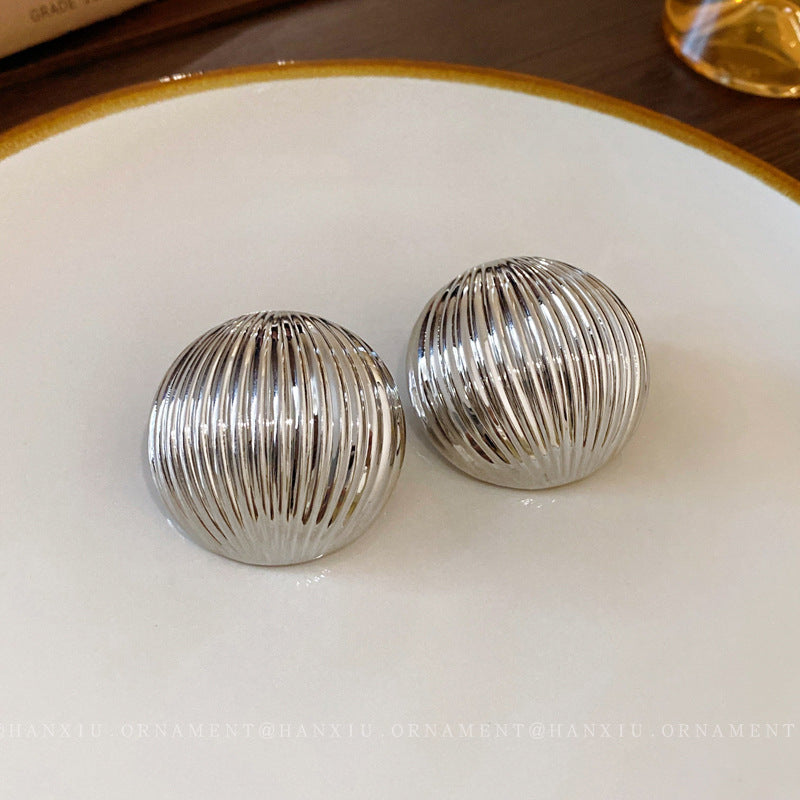 Metal Striped Half-Round Statement Earrings - view 3