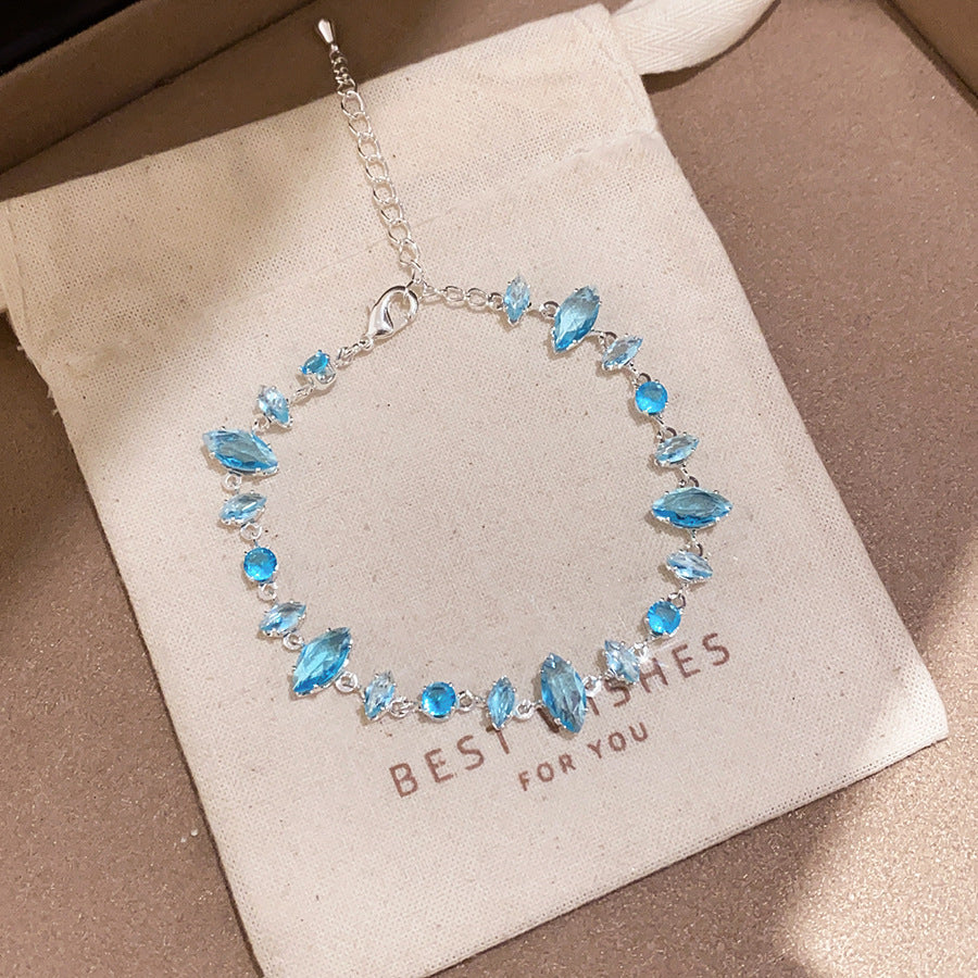 Sparkling Zircon Round Clasp Bracelet - view 12