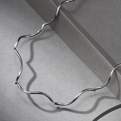 Western Simple Breeze Metal Wave Fashionable Niche Necklace Copper S Tube Bead Collar Simple Versatile Fashionable Clavicle Chain