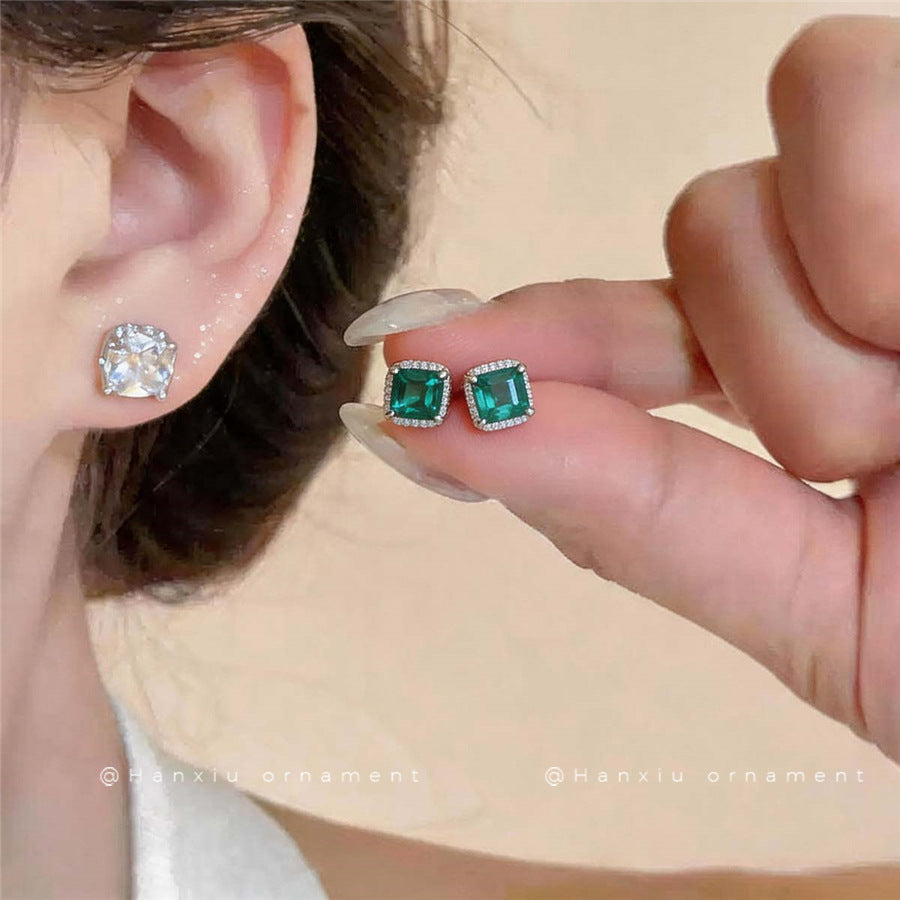 Sparkling Zircon Jewelry Set – Necklace, Bracelet and Earrings - view 3