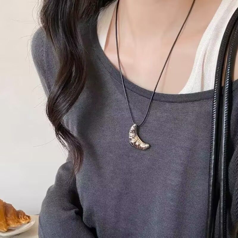 Irregular Geometric Adjustable Cord Necklace - view 10