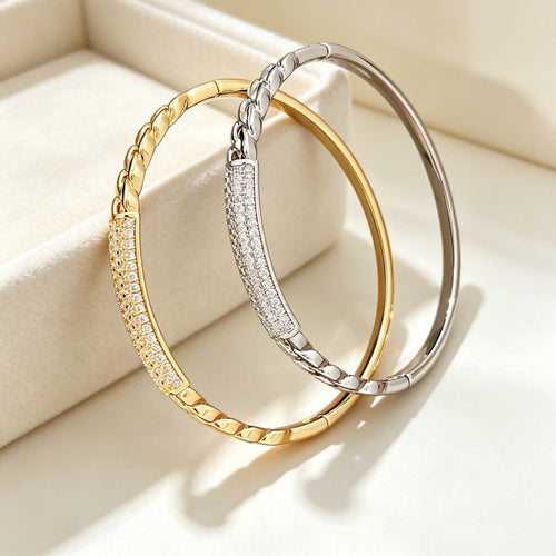 Overseas Pro Supply Niche Light Luxury Cubic Zirconia Bangle Premium Versatile Bracelet Fashionable Trendy Elegant Design Hand Jewelry