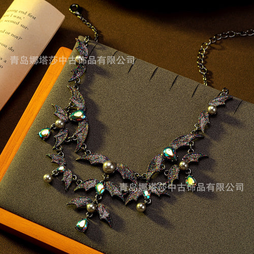 New Import Vintage Necklace Heavy-Duty Halloween BJ Bat Style Necklace French Retro Niche Luxury Necklace