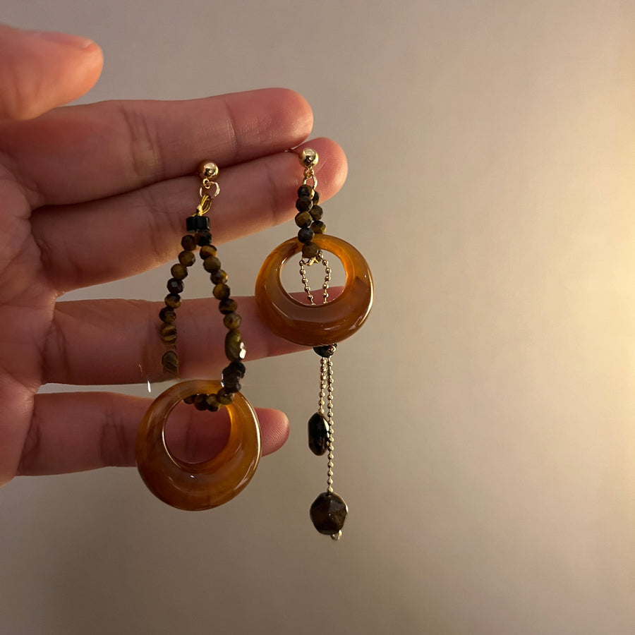 Gold-Plated U-Shaped Resin Huggie Earrings - view 10
