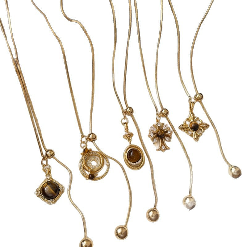 Maillard Brown Zircon Round Pendant Necklace - view 5