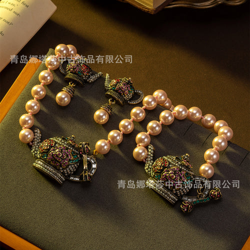 French Heavy-Duty Vintage Accessory Height Stock Vintage Tea Cup Accessory Light Luxury Design Detail Jewelry Set