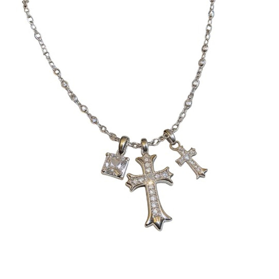 Sparkling Irregular Zircon Pendant Necklace - view 5