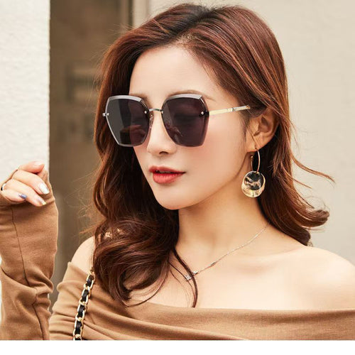 Live Light Luxury Sunglasses Sun-Proof Bare Face Influencer Glasses Fashionable Trendy Self Makeup Women Premium Glasses Sunglasses