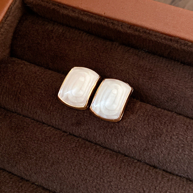 Freshwater Pearl Minimalist Stud Earrings - view 12
