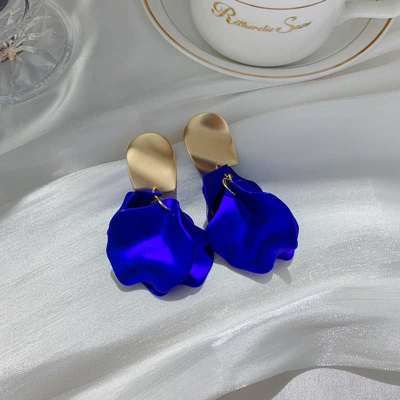 Heart and Flower Geometric Statement Earrings - view 9