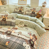 Mist Green Bear yu