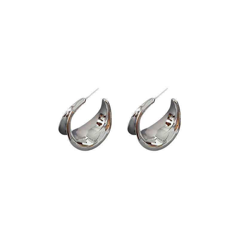Oversized C-Shaped Wide Metal Stud Earrings - view 5