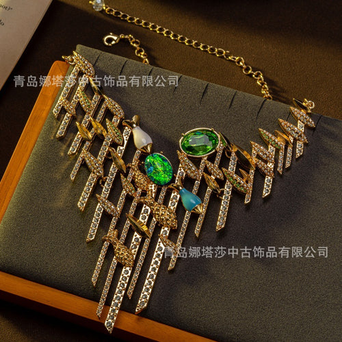 Vintage Personality Statement Heavy-Duty Emerald Mini Set Necklace Imperial Breeze Light Luxury Premium Jewelry