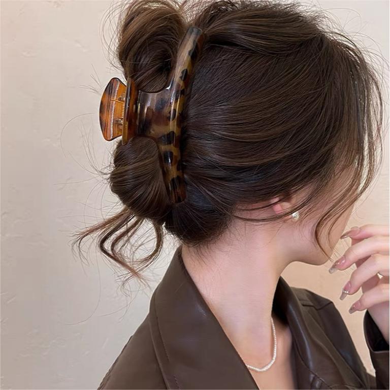 Vintage Brown Bow Hair Claw Clip - view 4