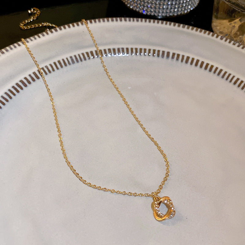 Vintage Gold Wing Pendant Necklace - view 9