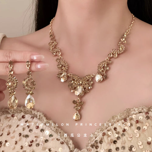 「 Champagne Glaze」 Super Sparkle Rhinestone Necklace Women Premium Light Luxury Niche Elegant Gown Banquet Clavicle Chain