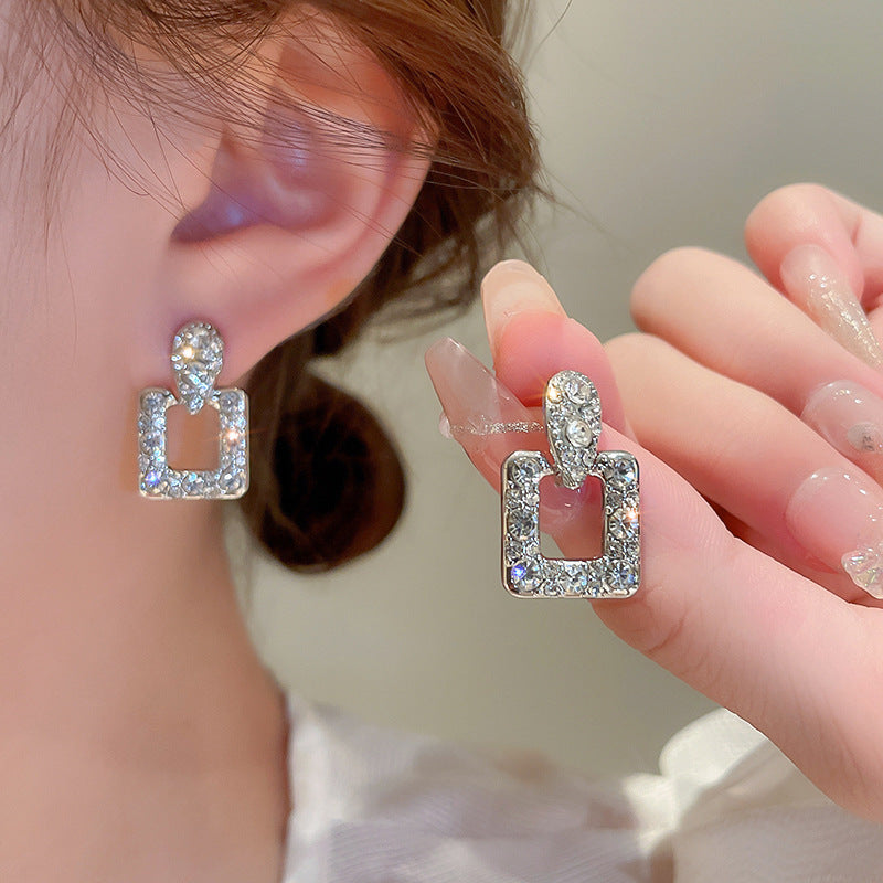 Rhinestone Heart and Flower Square Stud Earrings - view 12