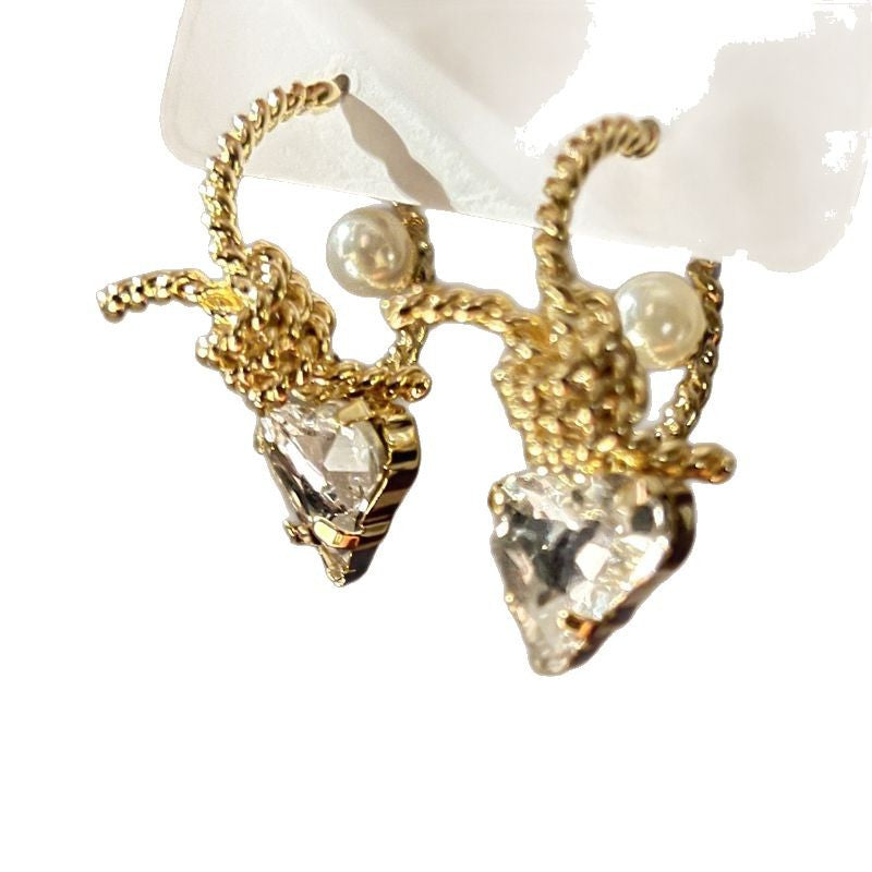 Vintage Twisted C-Shaped Pearl Stud Earrings - view 5