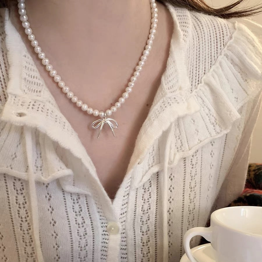 Korean Minimalist Pearl Necklace - view 4