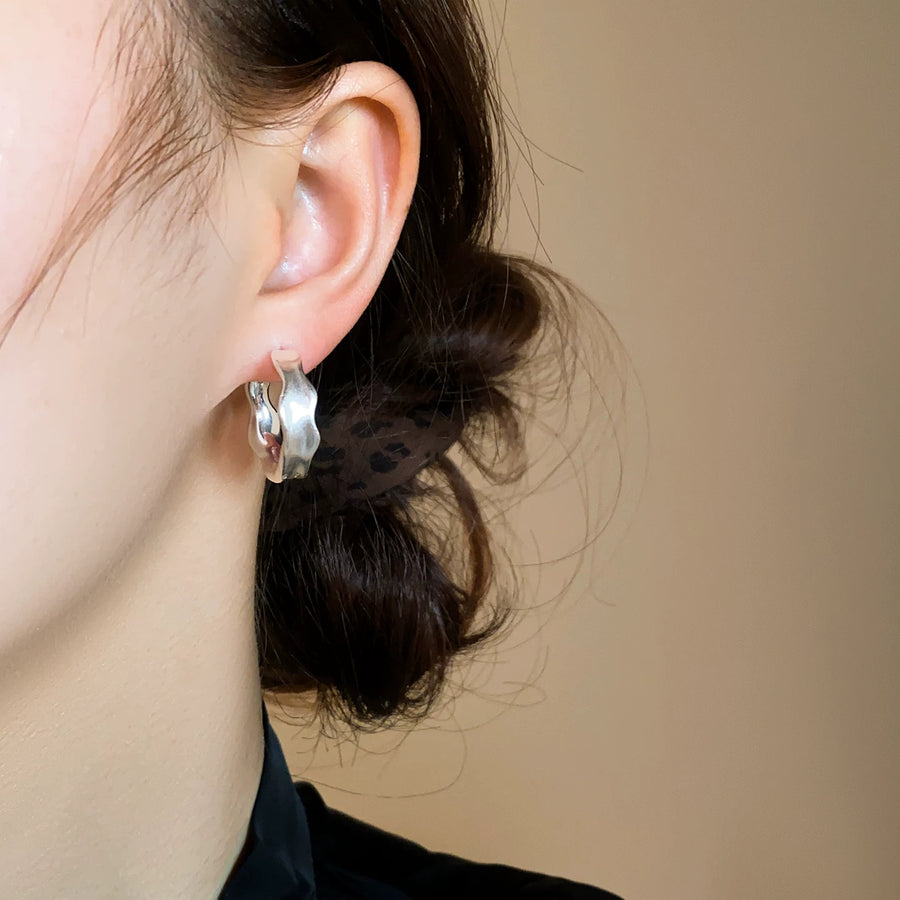 18K Gold-Plated Irregular Round Hoop Earrings - view 3