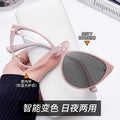 Light-Changing Cat-Eye Glasses Overseas Western Women Retro Reading Glasses Anti-Blue Fashionable Personality Plano Glasses Frame