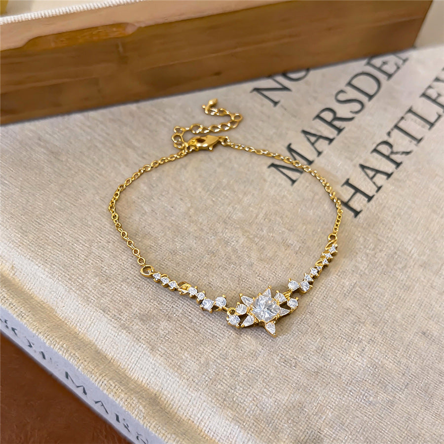 18K Gold-Plated Zircon Flower Teardrop Bracelet - view 6