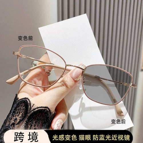 Prescription Feel Photochromic Anti-Blue-Light Glasses Overseas Premium No Rx Western Metal Frame Cat-Eye Style Fashionable Prescription Sunglasses