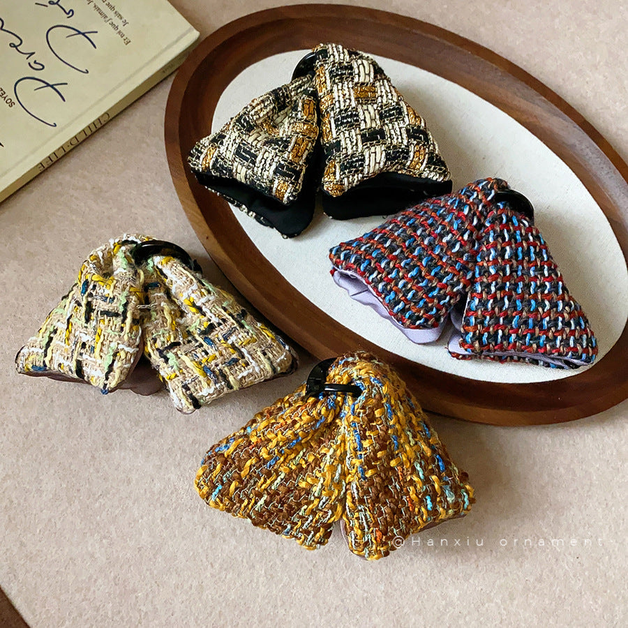 Korean Plaid Triangle Hair Claw Clip - view 4