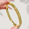 Western New Exquisite Niche Cubic Zirconia Bangle Light Luxury Premium Bride Banquet Birthday Silver Apricot Leaves Hand Jewelry Wholesale