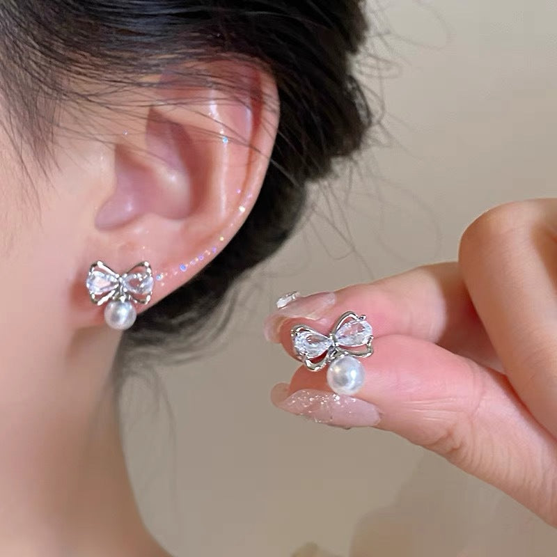 Delicate Round Zircon Stud Earrings - view 10