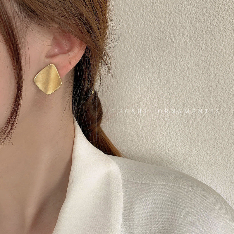 Vintage Gold-Tone Stud Earrings - view 4