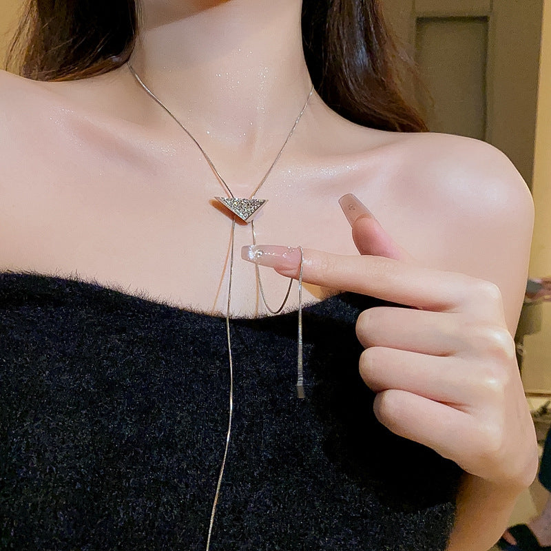 Geometric Pearl Tassel Long Necklace - view 4