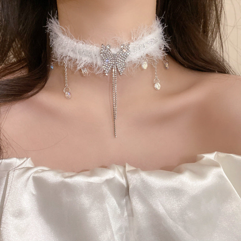 Rhinestone Star Pendant Fuzzy Choker Necklace - view 4
