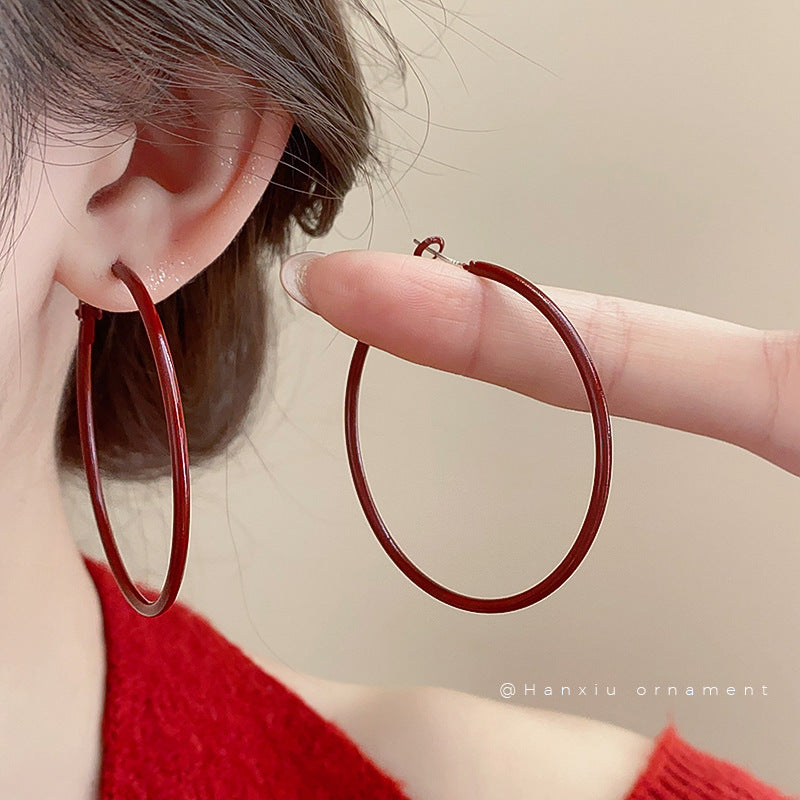 Minimalist Round Geometric Hoop Earrings - view 3
