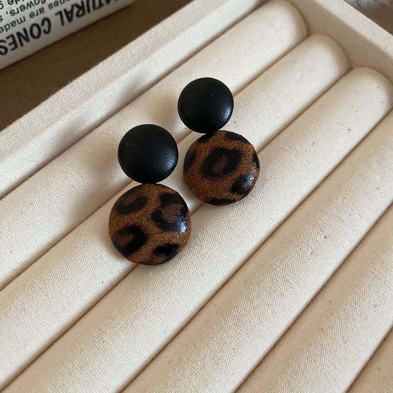 Vintage Leopard Print Stud Earrings - view 10