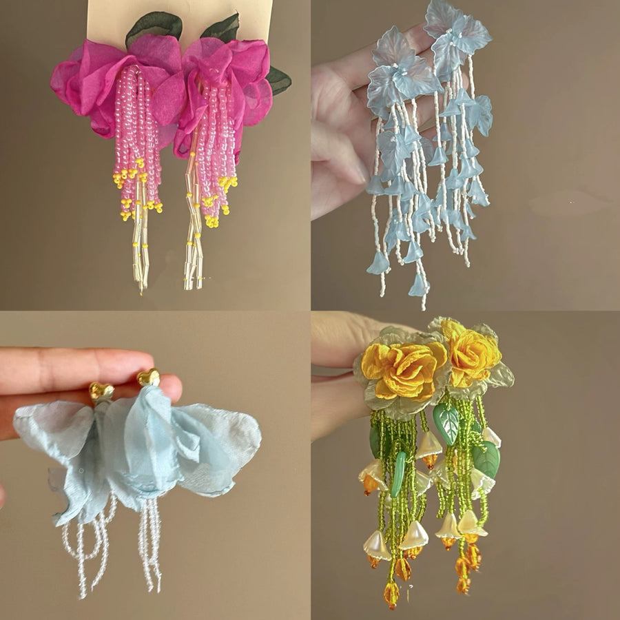 Heart Resin Flower Mesh Stud Earrings - view 3