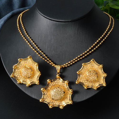Southeast Asia Sand Gold Overseas Cutout Flower Necklace Stud Necklace Set Gold Plated Flower Set Wedding Bride Jewelry Wholesale