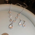 Glacier Aurora ~ Rhinestone Super Sparkle Teardrop Stud Earring Necklace Set Banquet Ambient Feel Choker Versatile Heavy-Duty Necklace