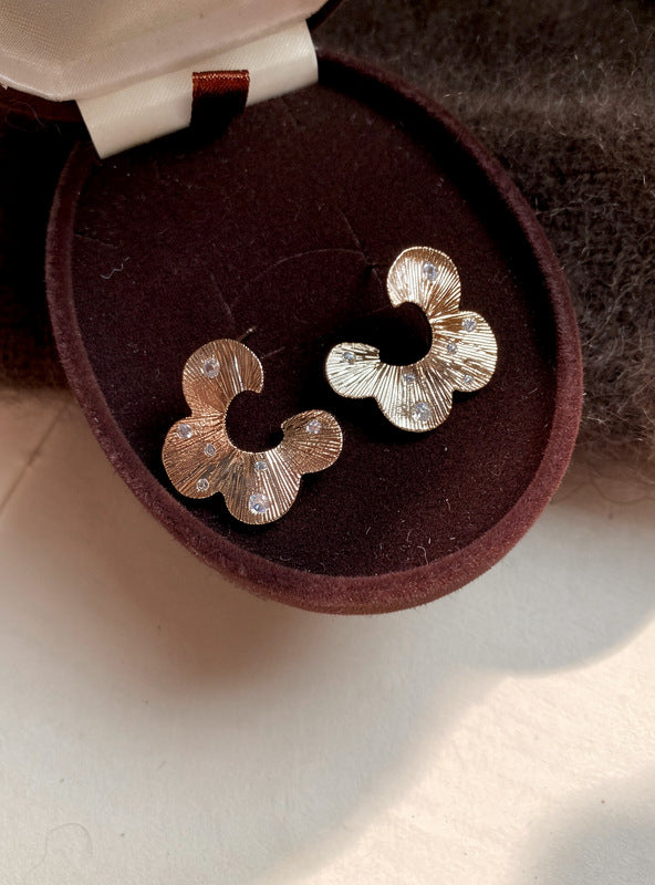 French Twisted Zircon Flower Stud Earrings - view 6