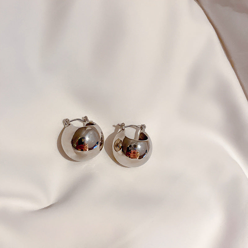 Irregular Layered C-Shaped Hoop Earrings - view 7