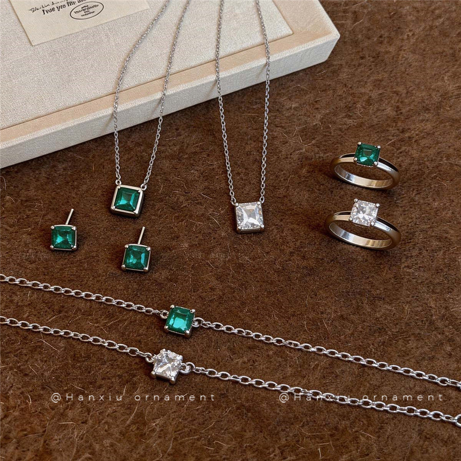 Sparkling Zircon Jewelry Set – Necklace, Bracelet and Earrings - view 4