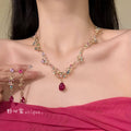 Princess Overture Super Glitter Crystal Teardrop Necklace K Gold Feel Cubic Zirconia Clavicle Chain choker Design Detail Niche