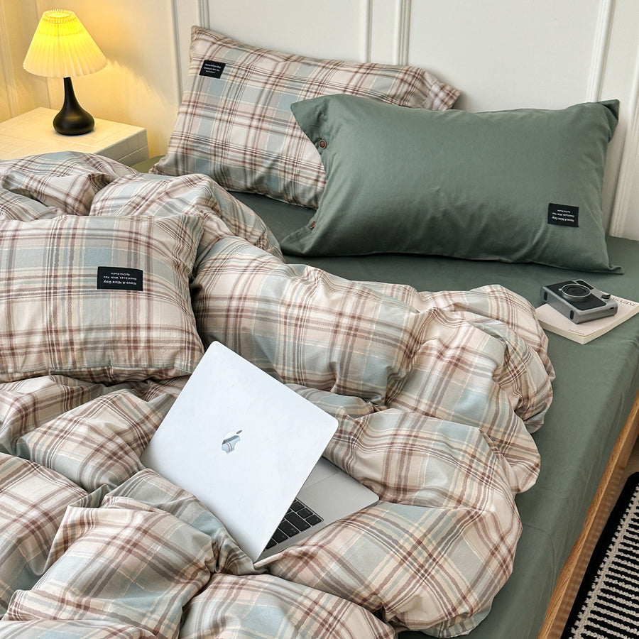 Cherry Soda Plaid Cotton 4-Piece Bedding Set with Button Closure - view 2