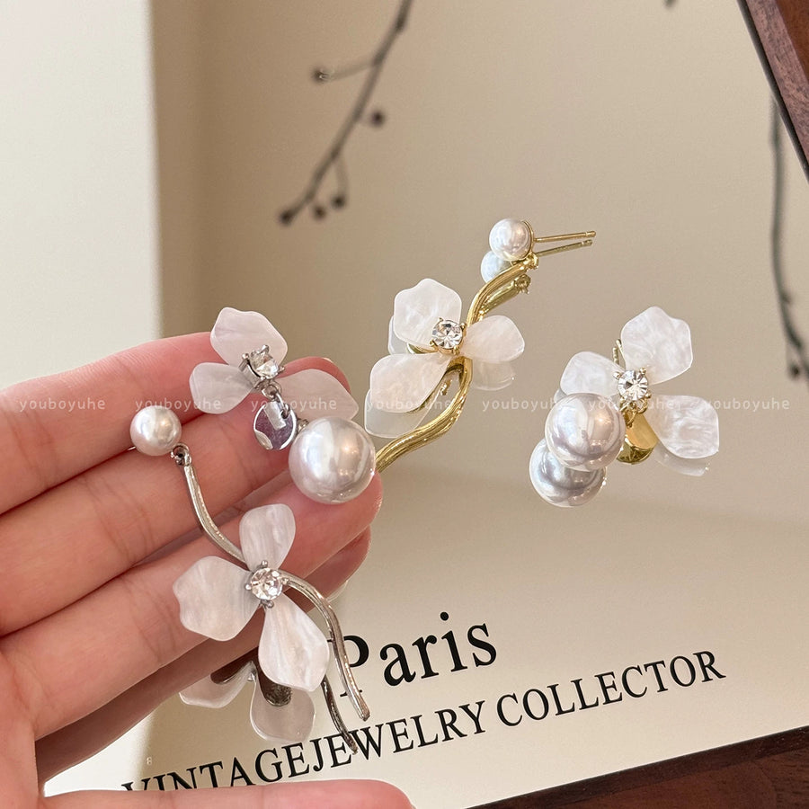 14K Gold-Plated Zircon Flower and Pearl Stud Earrings - view 4