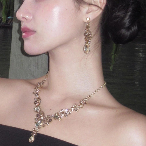 Western Statement Champagne Rhinestone Cutout Teardrop Draped Necklace Women Evening Gown Accessory Clavicle Chain Noble Necklace