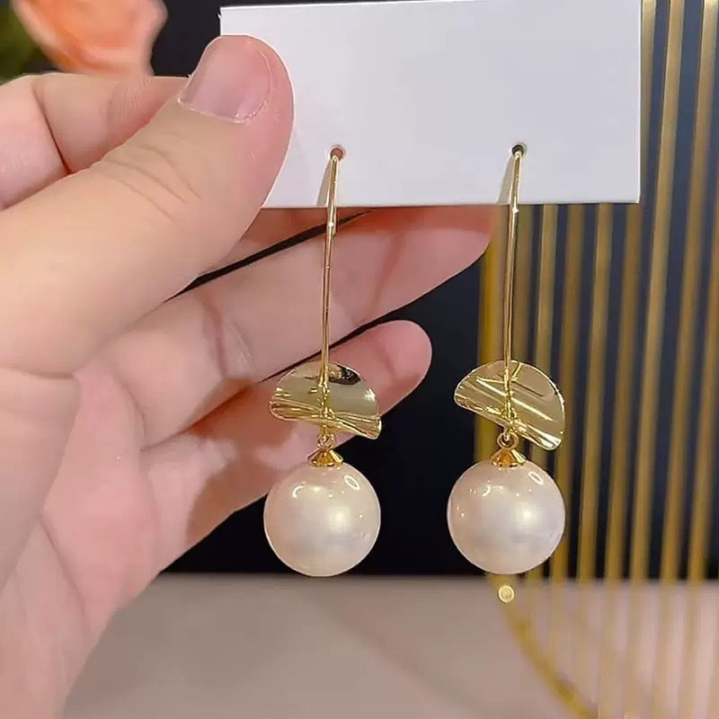 Flower Teardrop Pearl Tassel Stud Earrings - view 10