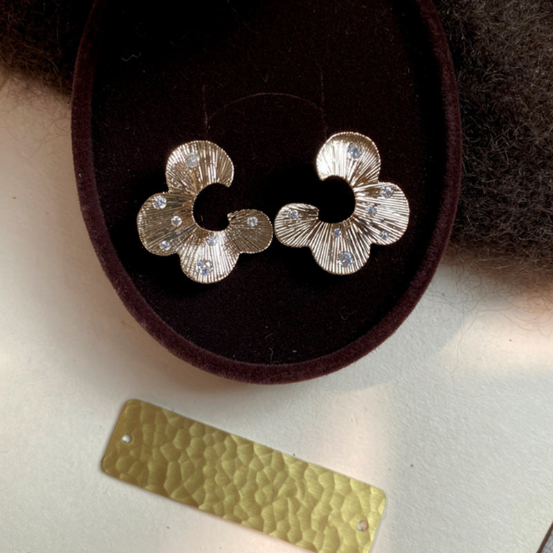French Twisted Zircon Flower Stud Earrings - view 3