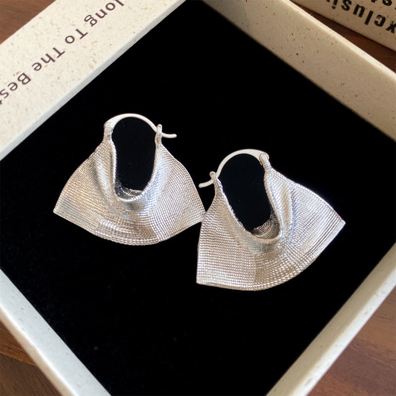 Oversized Pleated Metal Bag Hoop Earrings - view 7