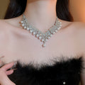 Imperial Breeze Retro Elegant Rhinestone Flower Pearl Stud Earring Necklace Set Clavicle Chain Light Luxury Premium Necklace Women